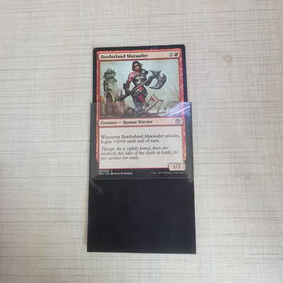 50 / 60 / 100 Pcs Siyah Kart Koltukları Ticaret Kartı için Toploaders